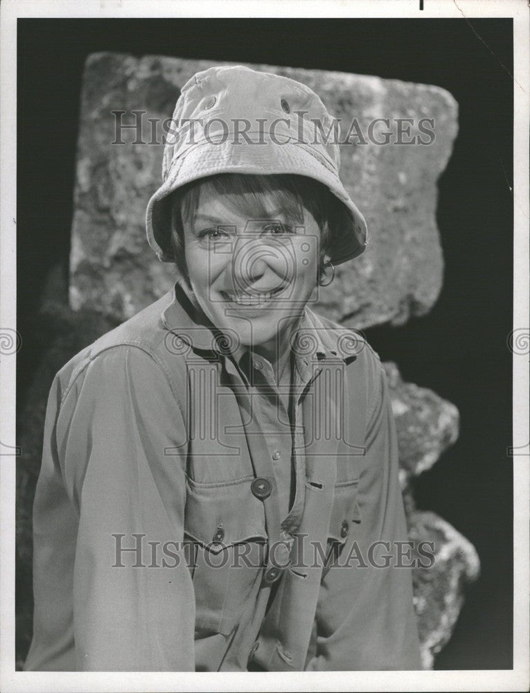 Press Photo mary yates artist american - Historic Images