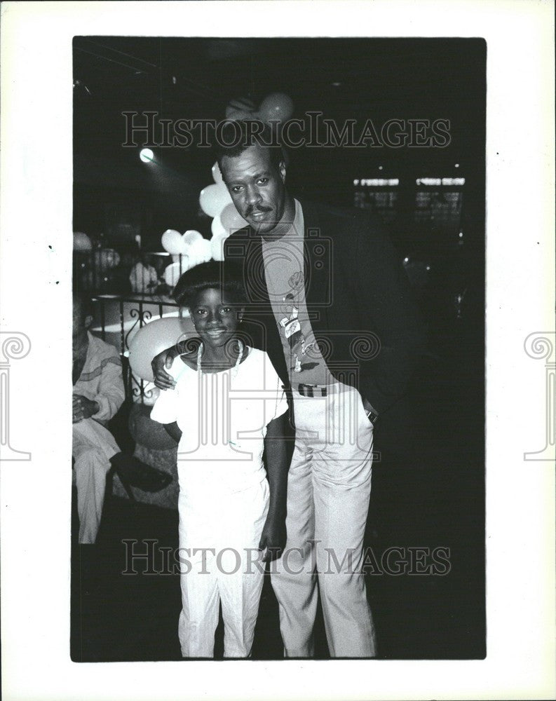 1985 Press Photo Curtis Gadson and daughter NAACP BASH - Historic Images