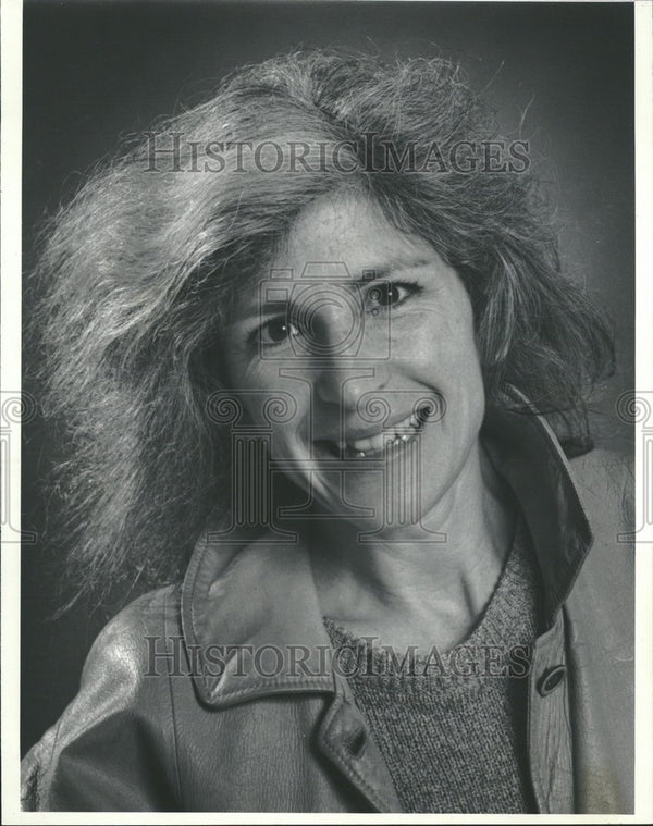 1983 Press Photo Mary Gail record singer - Historic Images