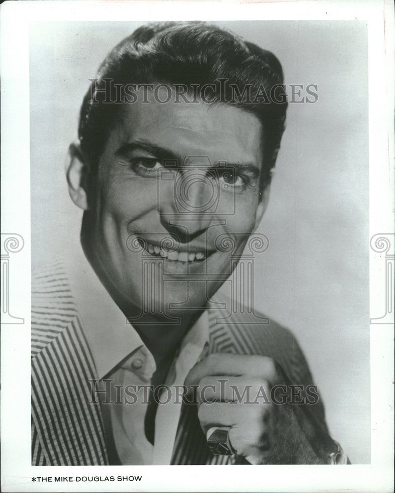 1967 Press Photo Sergio Franchi Mike Douglas Show - Historic Images