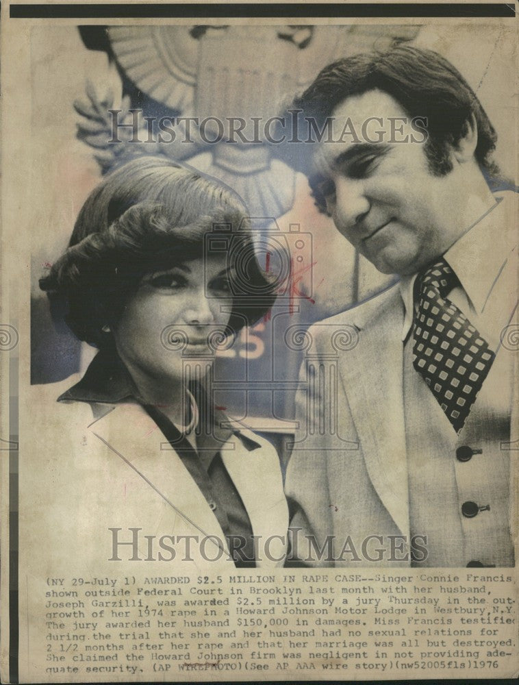 1976 Press Photo connie francis rape case awarded - Historic Images