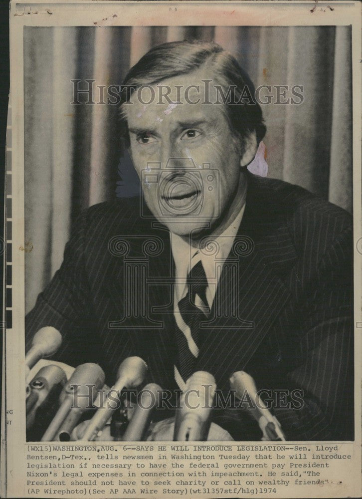 1974 Press Photo Senator Lloyd Bentsen - Historic Images