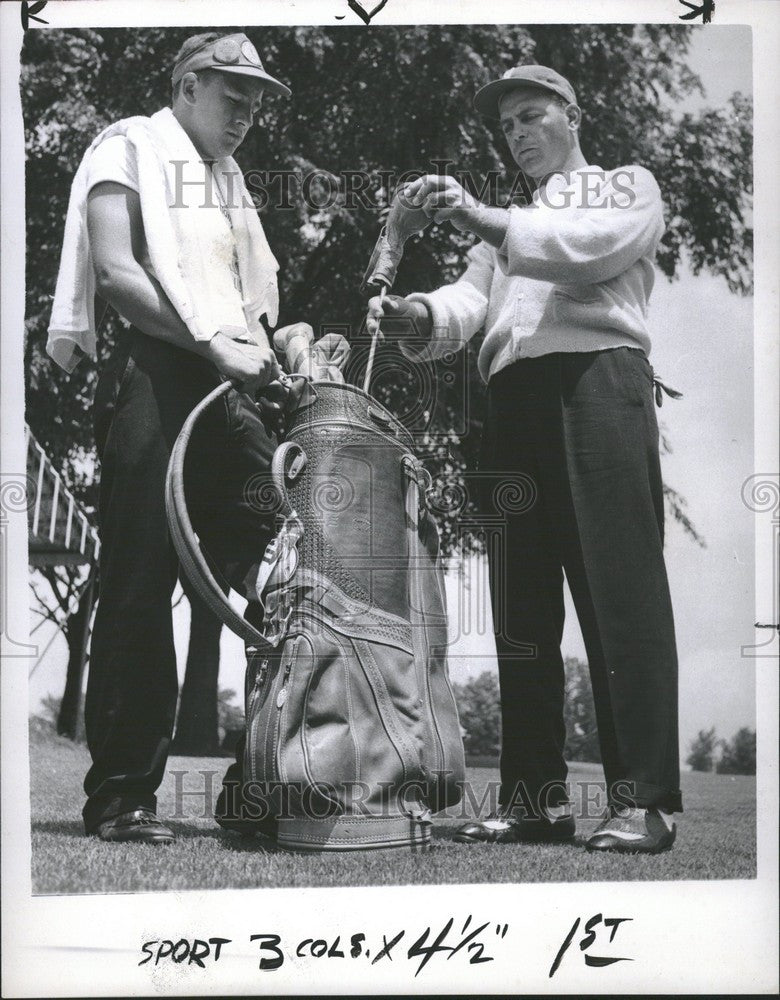 1957 Press Photo Mike Fetchick  Jim Gibbons golf player - Historic Images