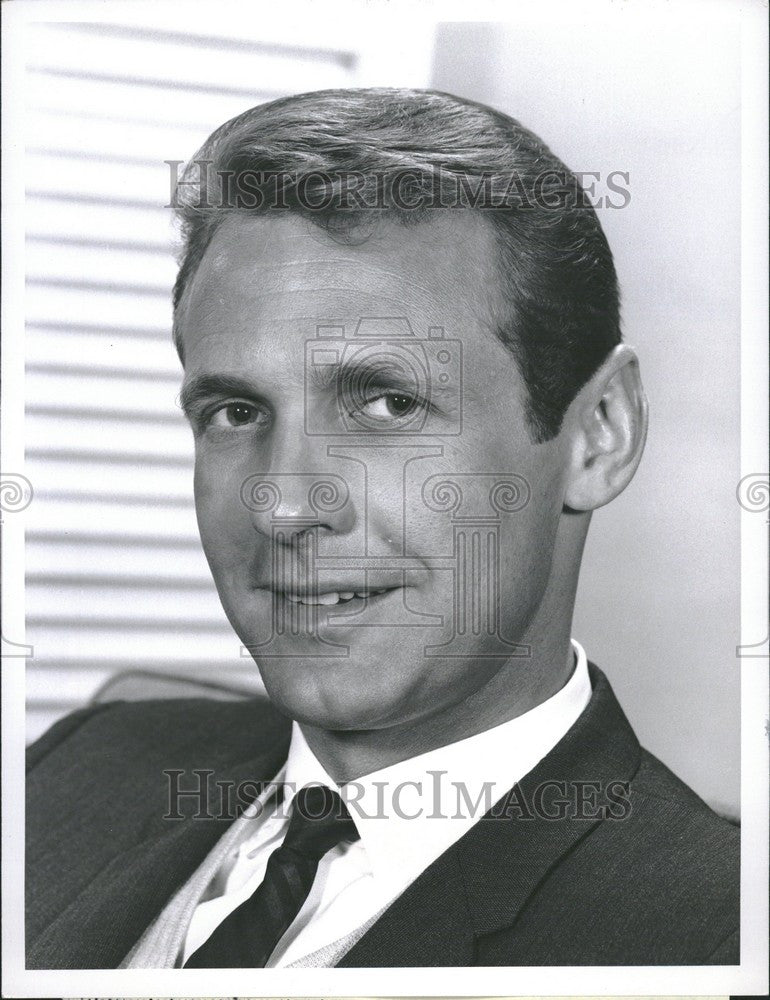 1966 Press Photo Ron Harper Actor Jean Arthur Show - Historic Images