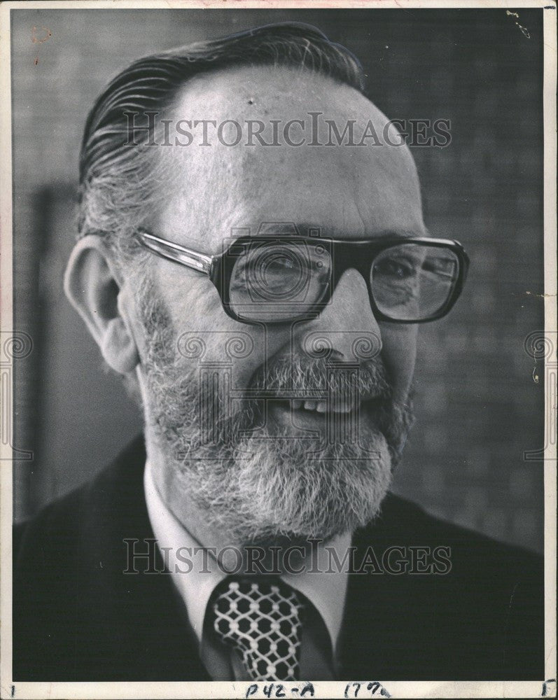 1970 Press Photo Philip Hart US Senator - Historic Images