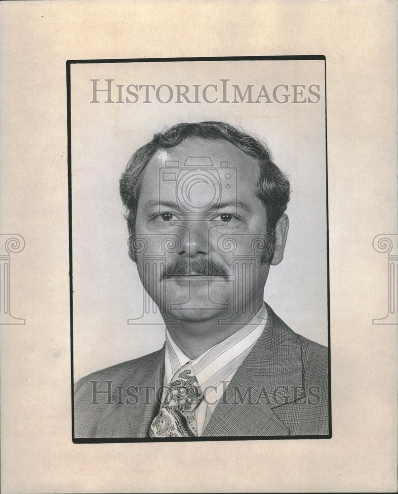 1974 Press Photo Sen. David Serotkin - Historic Images