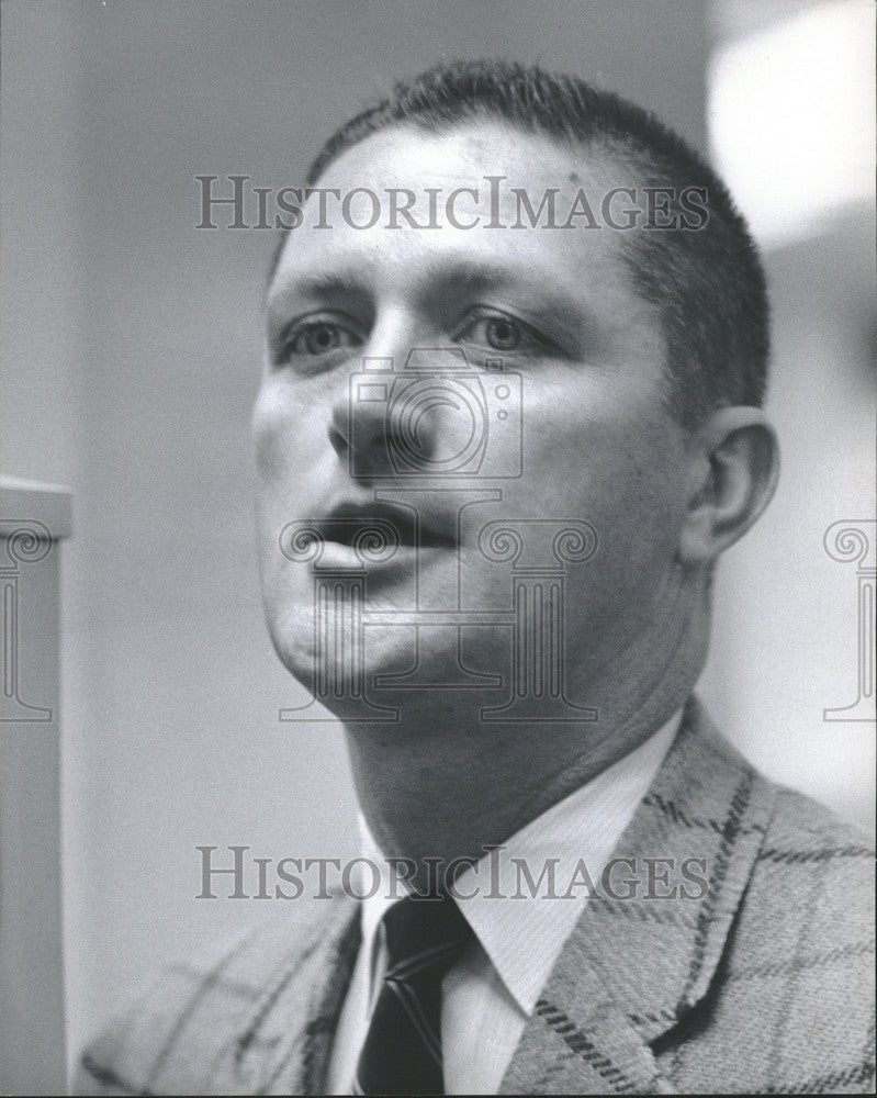 1988 Press Photo Paul Seymout American Basketball - Historic Images