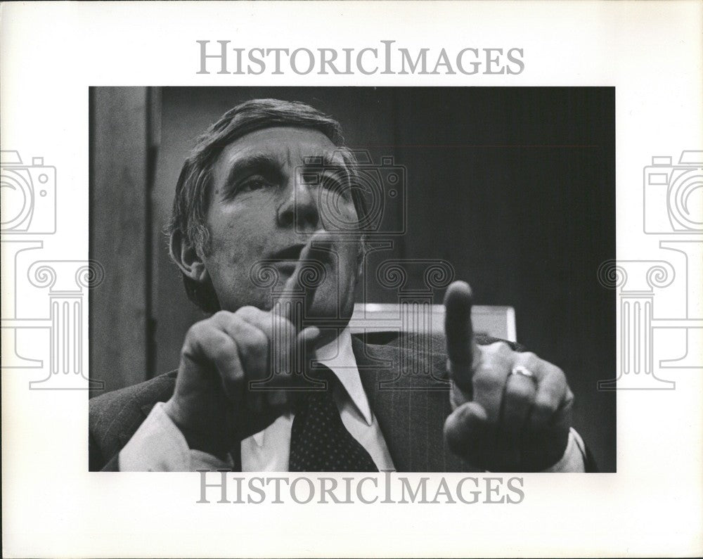 1976 Press Photo M. UDALL - Historic Images