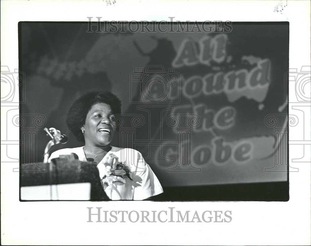 1986 Press Photo Leah Tutu - Historic Images