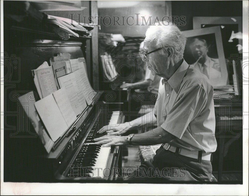 1976 Press Photo Wayne State - Historic Images