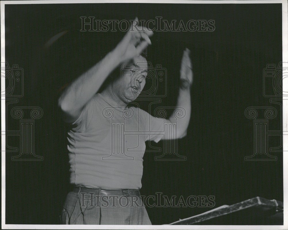 1946 Press Photo Valter Poole - Historic Images