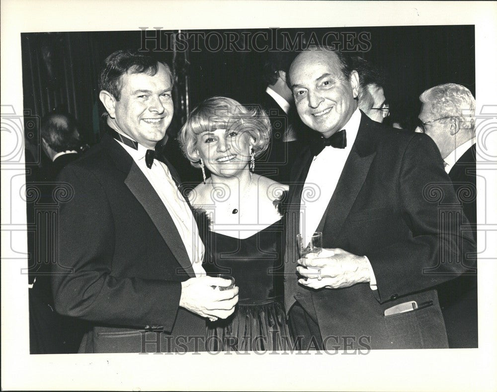 1987 Press Photo Timothy and Margaret Edger Arthur Schu - Historic Images