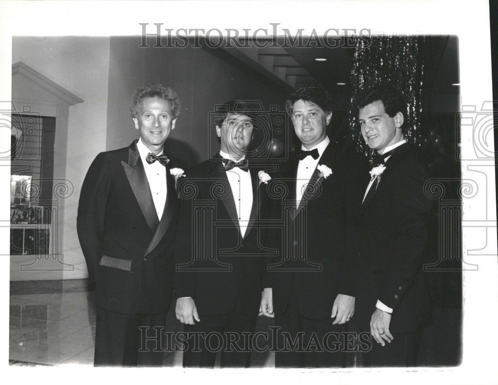 1990 Press Photo Jerry Schostak David Mark - Historic Images