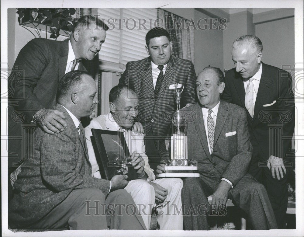 1957 Press Photo Joe Sehoenith - Historic Images