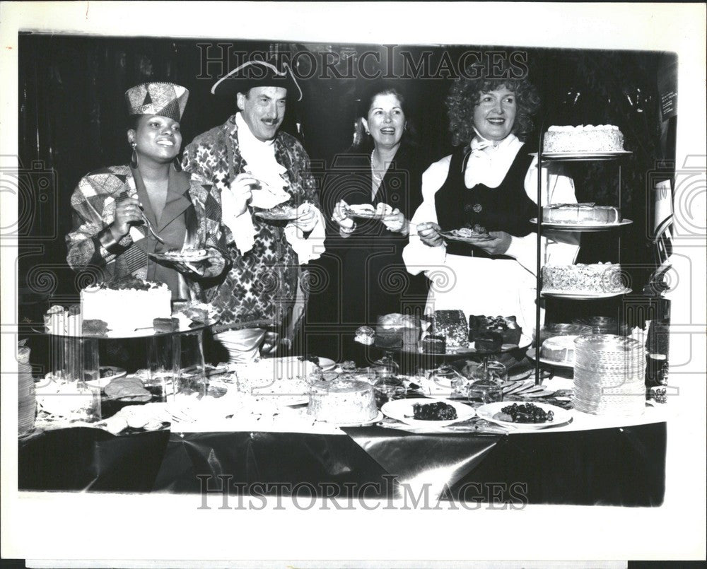 1993 Press Photo Party Honorary Chair - Historic Images