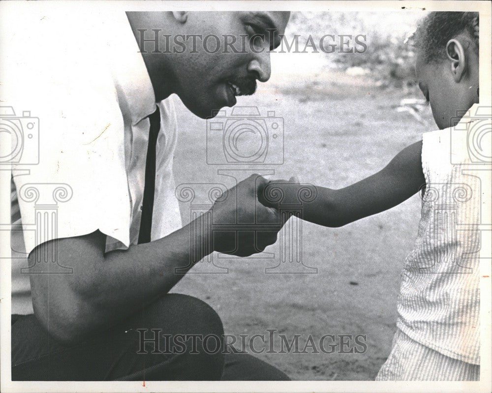 1967 Press Photo Roy Williams - Historic Images