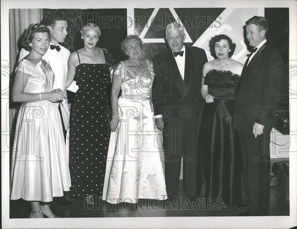 1952 Press Photo Wilson Family - Historic Images