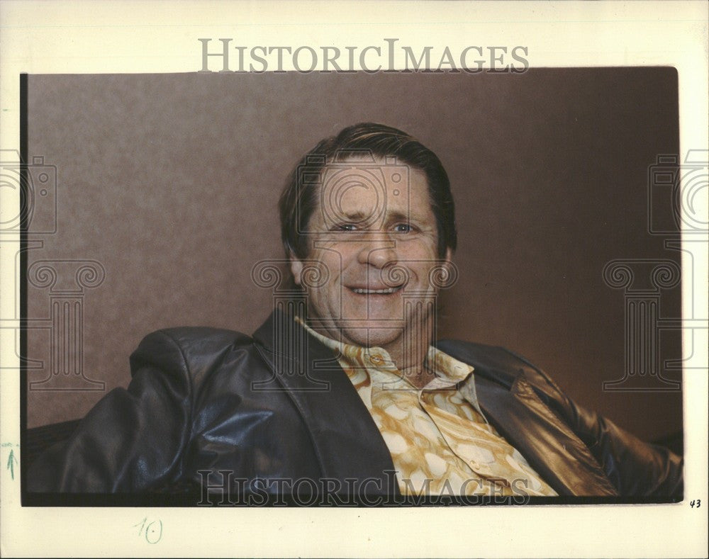 1991 Press Photo Brian Wilson book - Historic Images