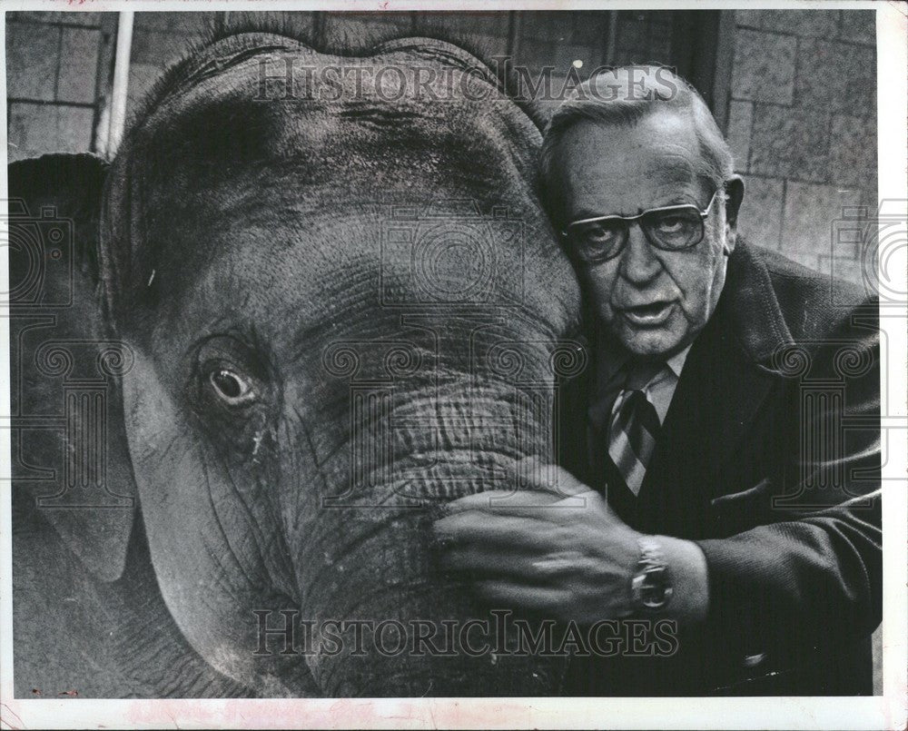 1990 Press Photo Doc Wilson  Zoo Director - Historic Images