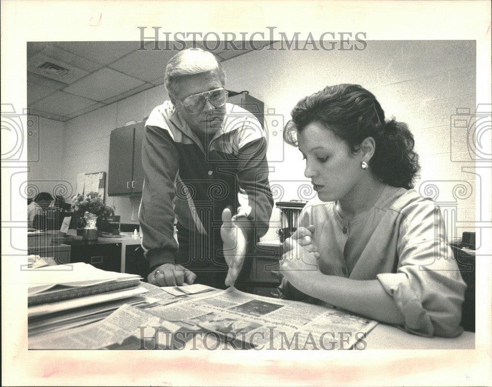 1988 Press Photo Radio DJ Mark Scott - Historic Images