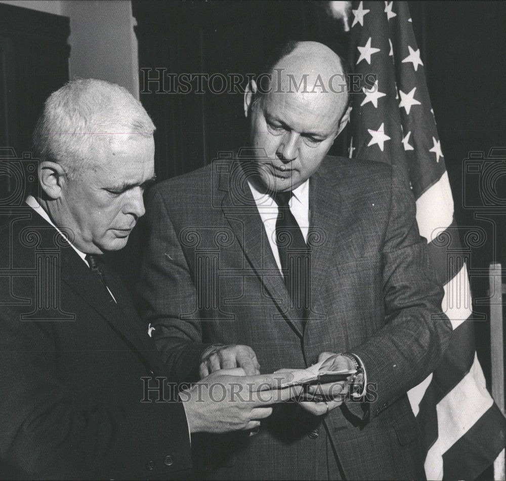 1969 Press Photo John C. Dean - Historic Images