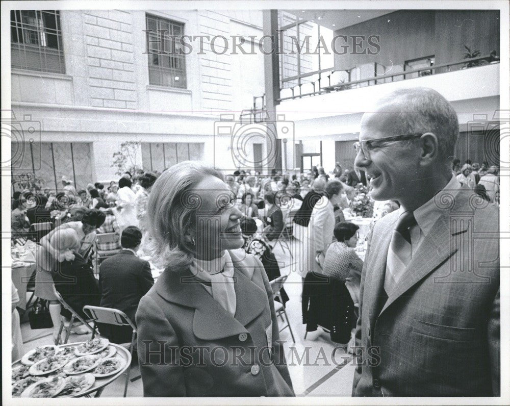 Press Photo Bruce Dayton Hudson Corporation - Historic Images