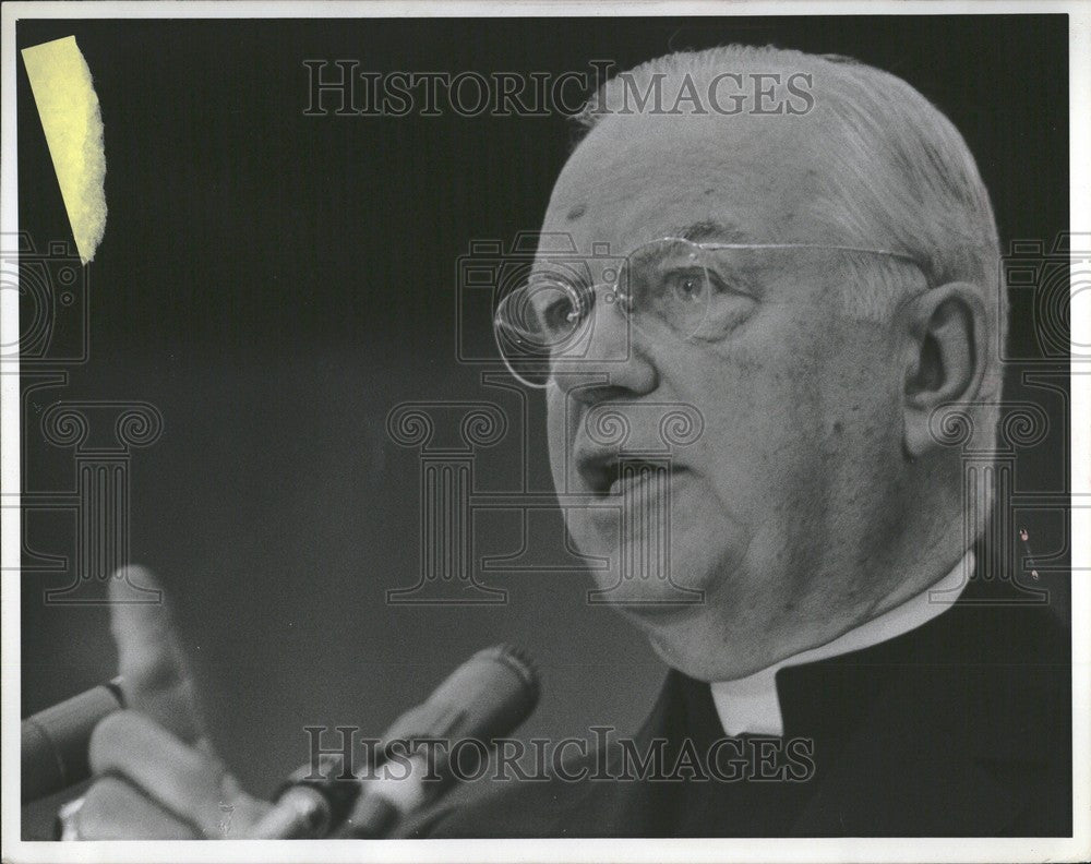 1976 Press Photo John Cardinal Dearden  assembly - Historic Images