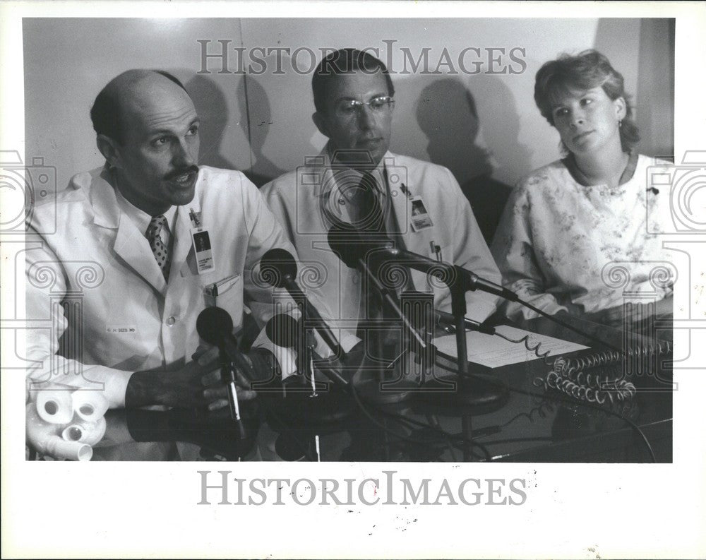 1988 Press Photo Dr. G. Michael Deeb - Historic Images