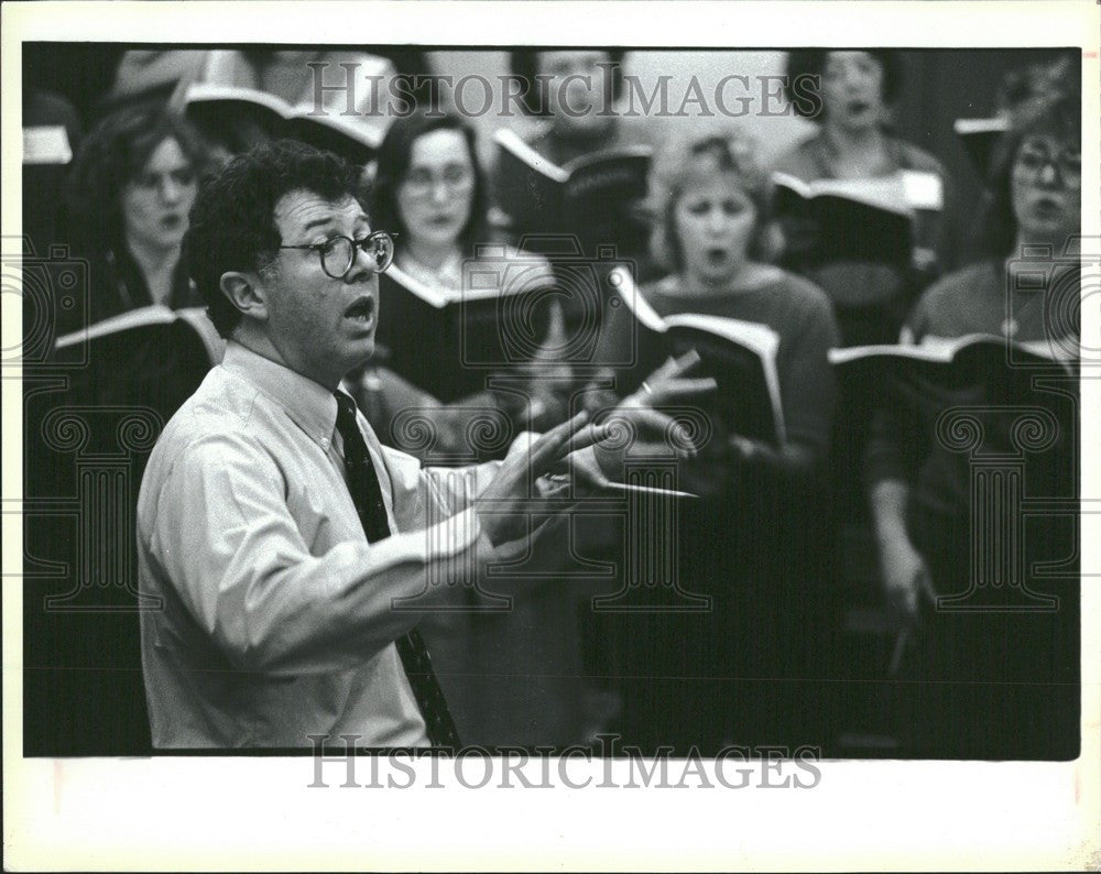 1985 Press Photo Frederick DeHaven Rackham Symphony - Historic Images