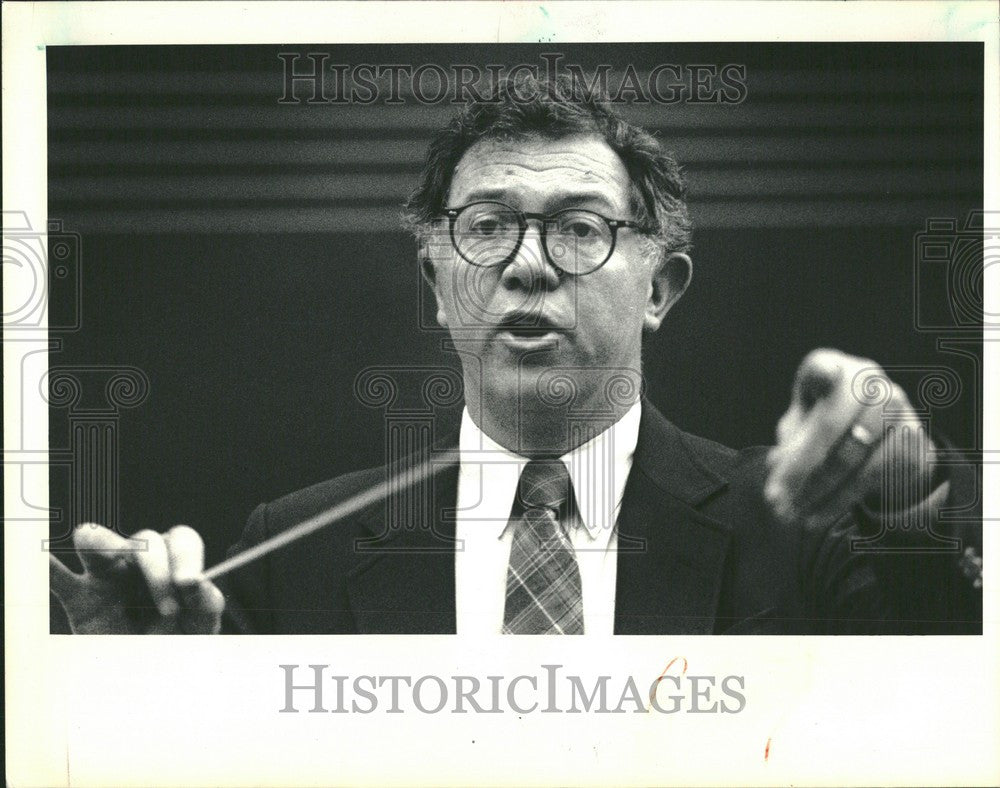 1987 Press Photo Frederic DeHaven Rackman director - Historic Images