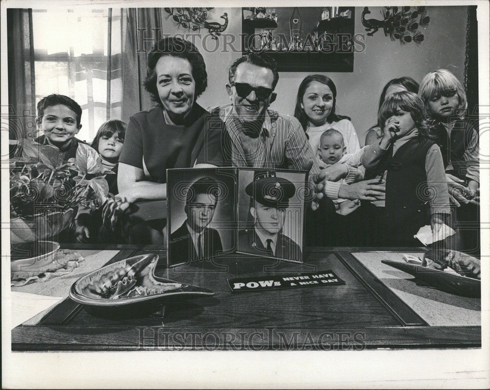 1971 Press Photo John Lefton - Historic Images