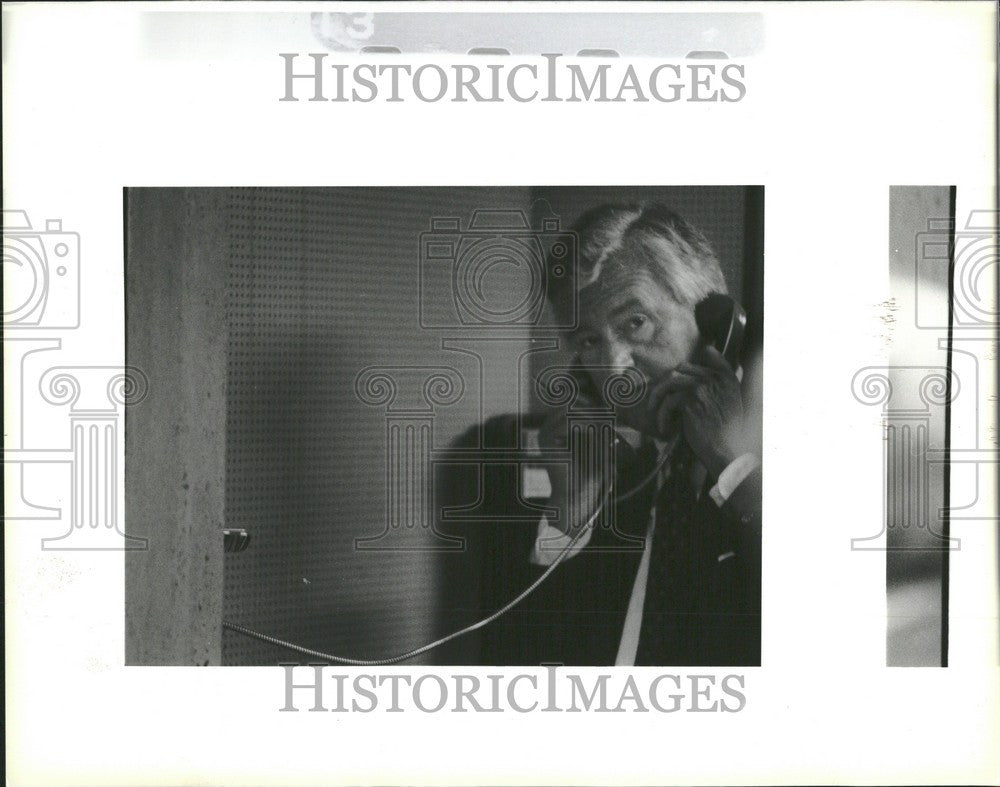 1988 Press Photo Peter Fink Chairman Scherer Corp. - Historic Images