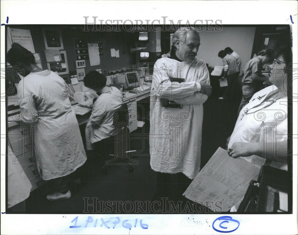 1991 Press Photo Du Charme Dziedzic St. Joh&#39;n neonatal - Historic Images