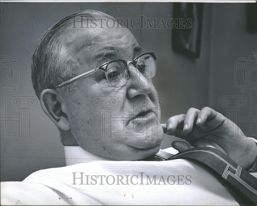 1962 Press Photo Henry Campbell , Editorial - Historic Images