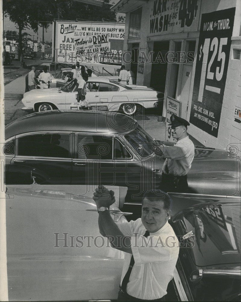 1963 Press Photo Beechcraft airliner road construction - Historic Images