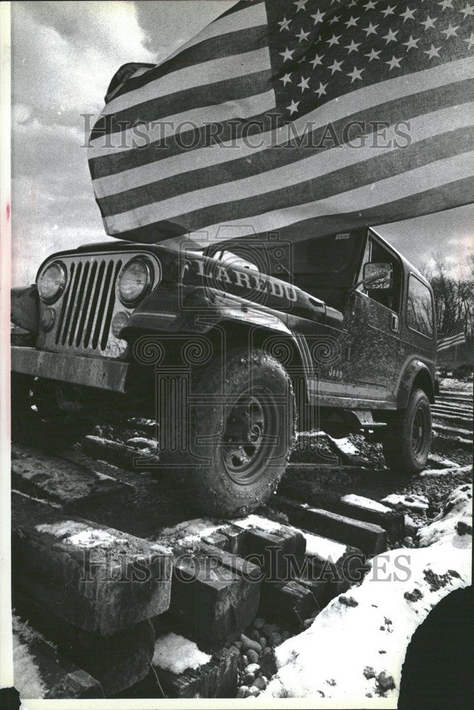 1984 Press Photo Taylor AMC Jeep Renault - Historic Images