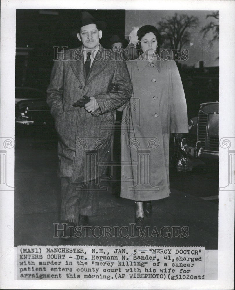 1950 Press Photo Hermann Sander mercy doctor court - Historic Images