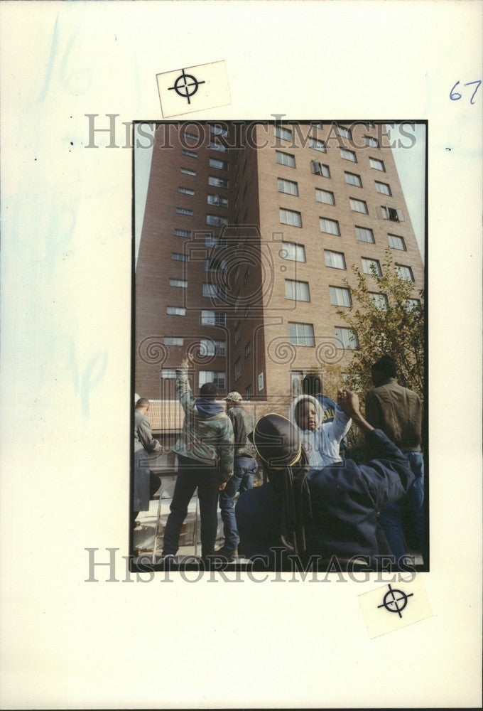 1991 Press Photo Jeffries Housing Project Detroit - Historic Images