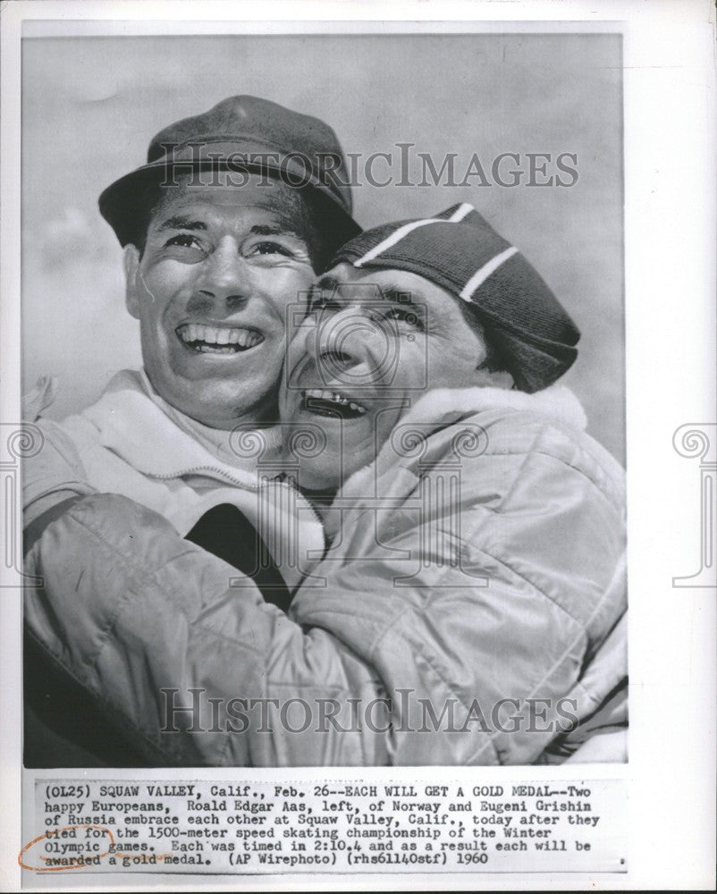 1960 Press Photo Olympic Games 1960 Winter skating tie - Historic Images