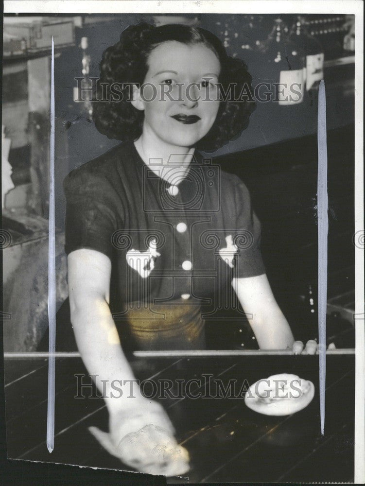 1940 Press Photo Pluma Louis Palme - Historic Images