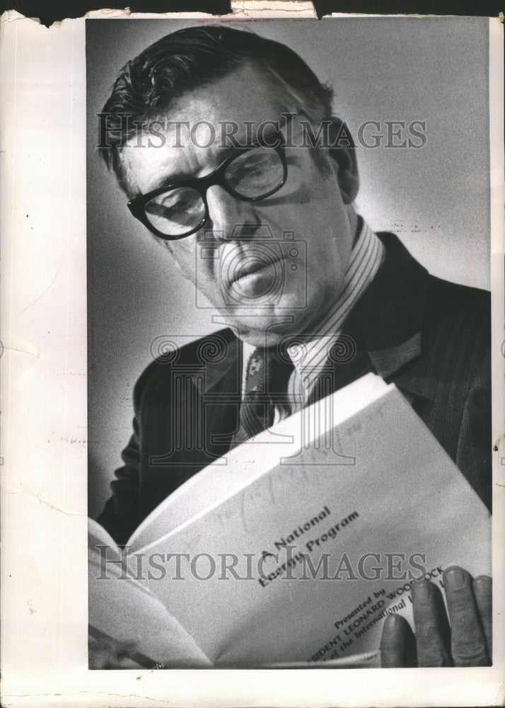 1974 Press Photo Leonard Woodcock Labor Union Leader - Historic Images