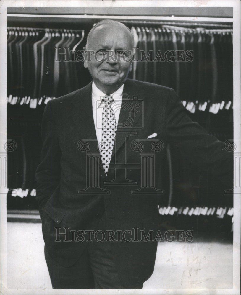 1957 Press Photo Harry Suffrin - Historic Images