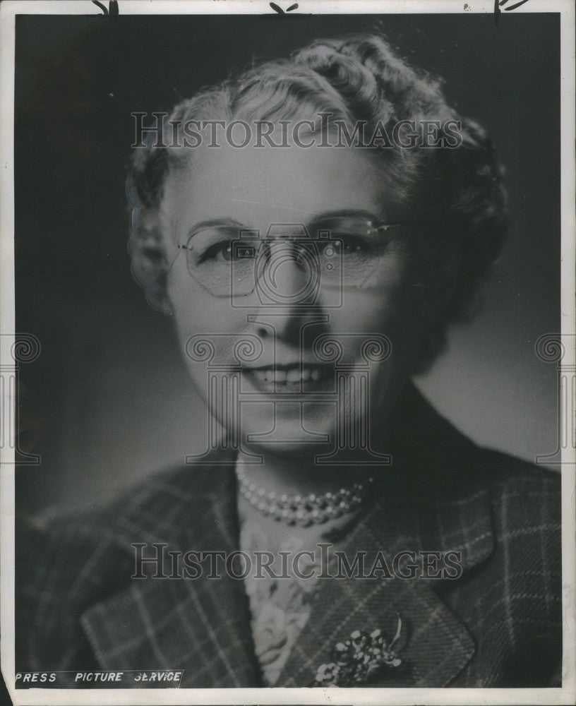 1951 Press Photo Mrs. Raymond W. Starr - Historic Images