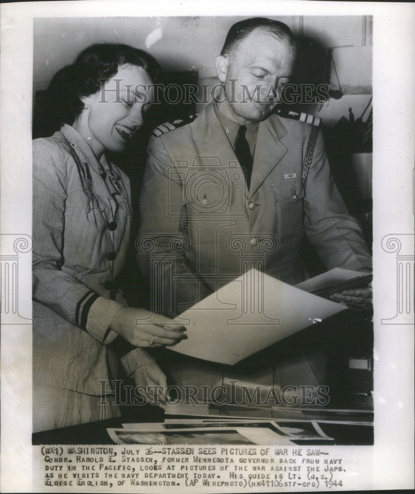 1944 Press Photo COMR. HAROLD E. STASSEN LT. ELOISE - Historic Images