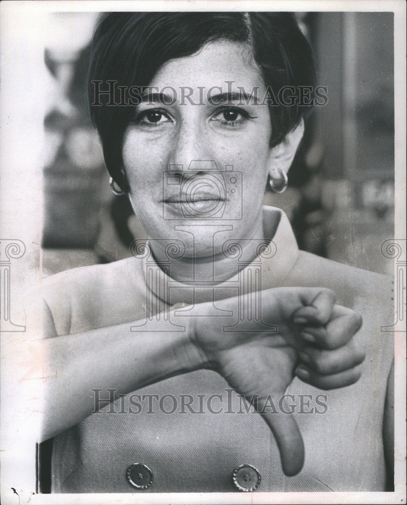 1972 Press Photo Susan Stark Editor and Publisher - Historic Images
