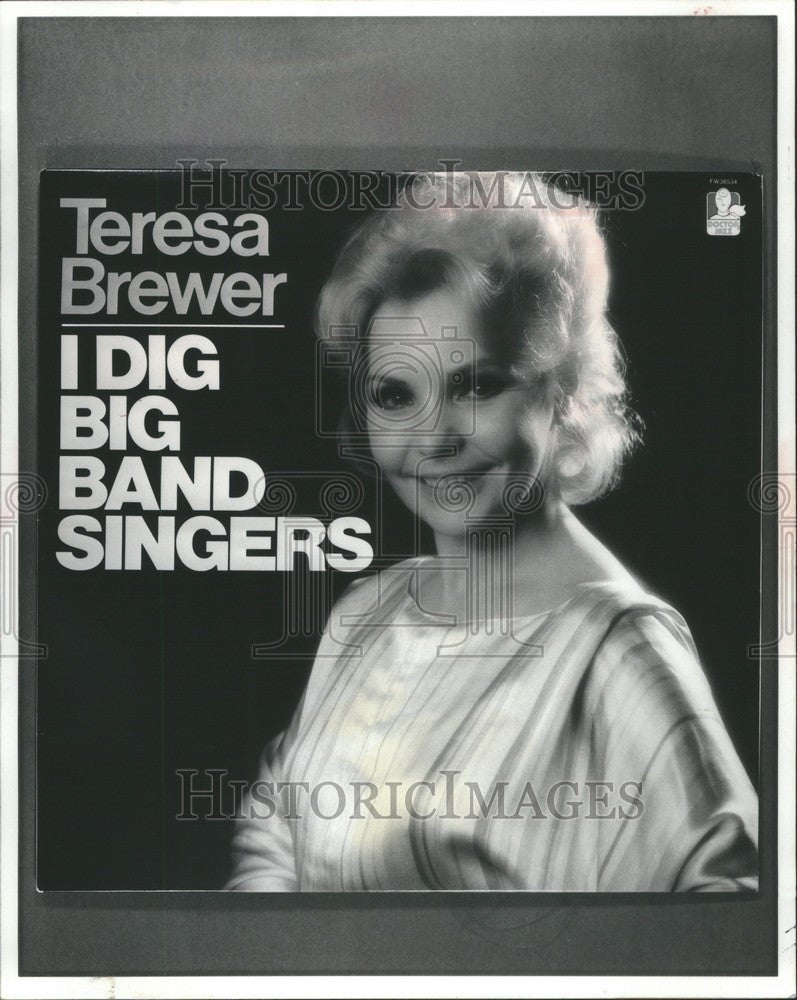 1983 Press Photo Teresa Brewer Singer Hollywood WOF - Historic Images