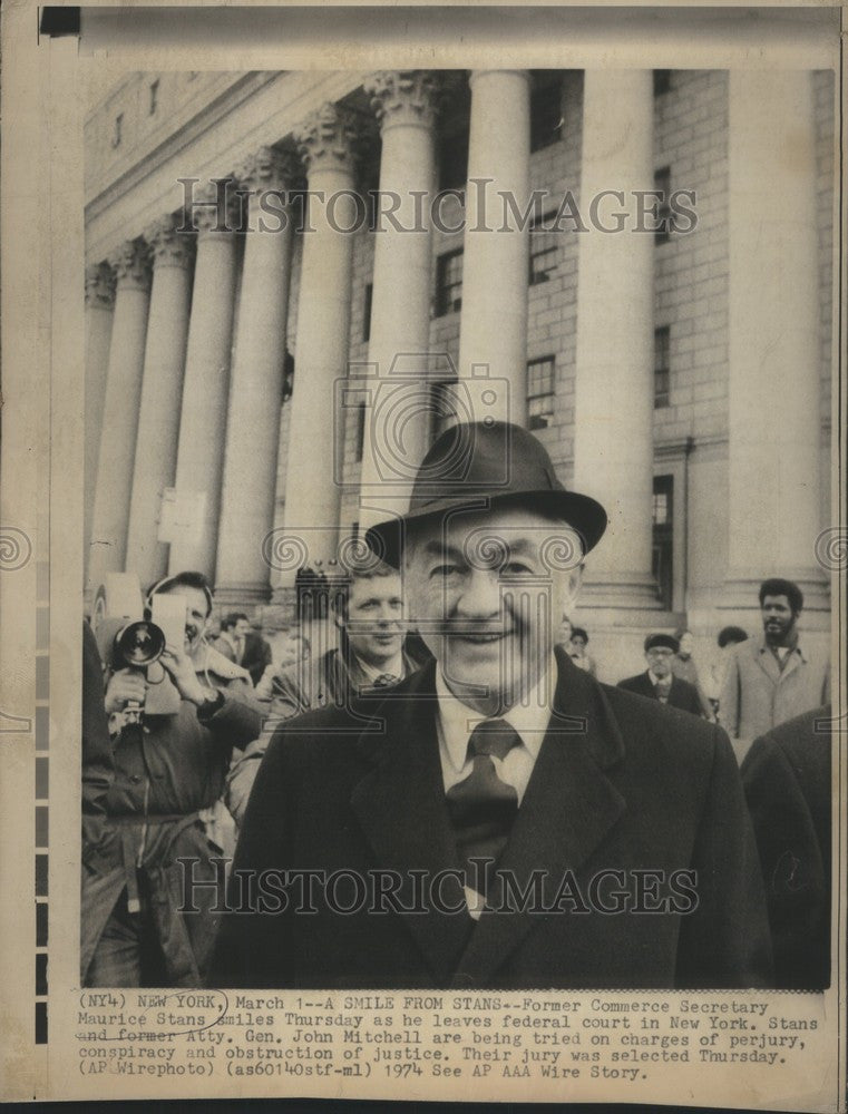 1974 Press Photo Maurice Stans Perjury Trial Watergate - Historic Images