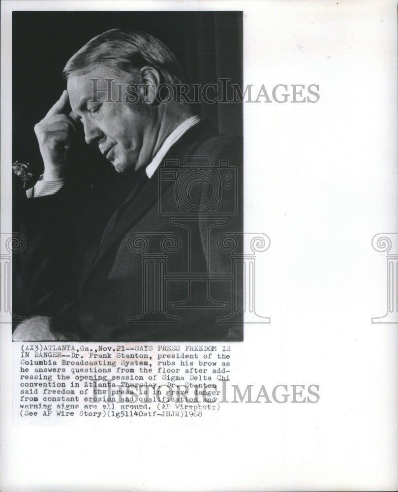 1968 Press Photo Dr. Frank Stanton Columbia broadcastin - Historic Images