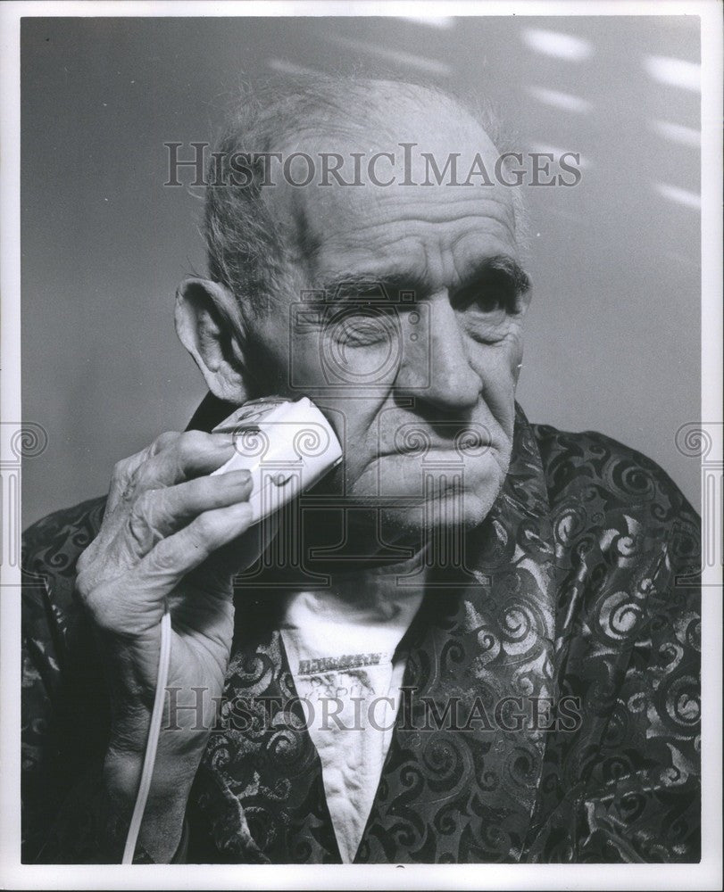 1962 Press Photo Oscar Stanage - Historic Images