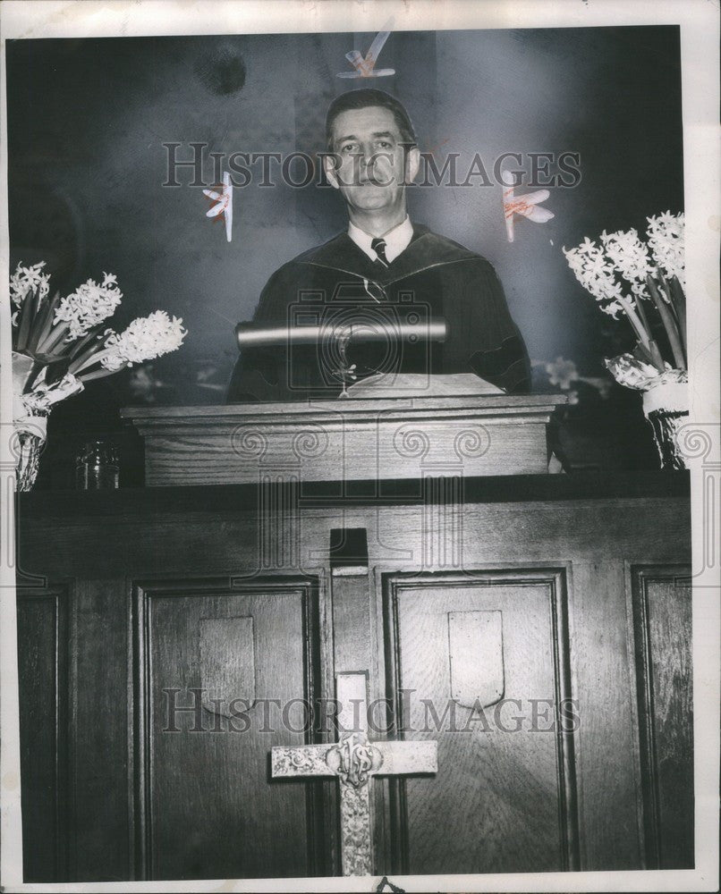 1948 Press Photo Rev. Robert C. Stanger - Historic Images